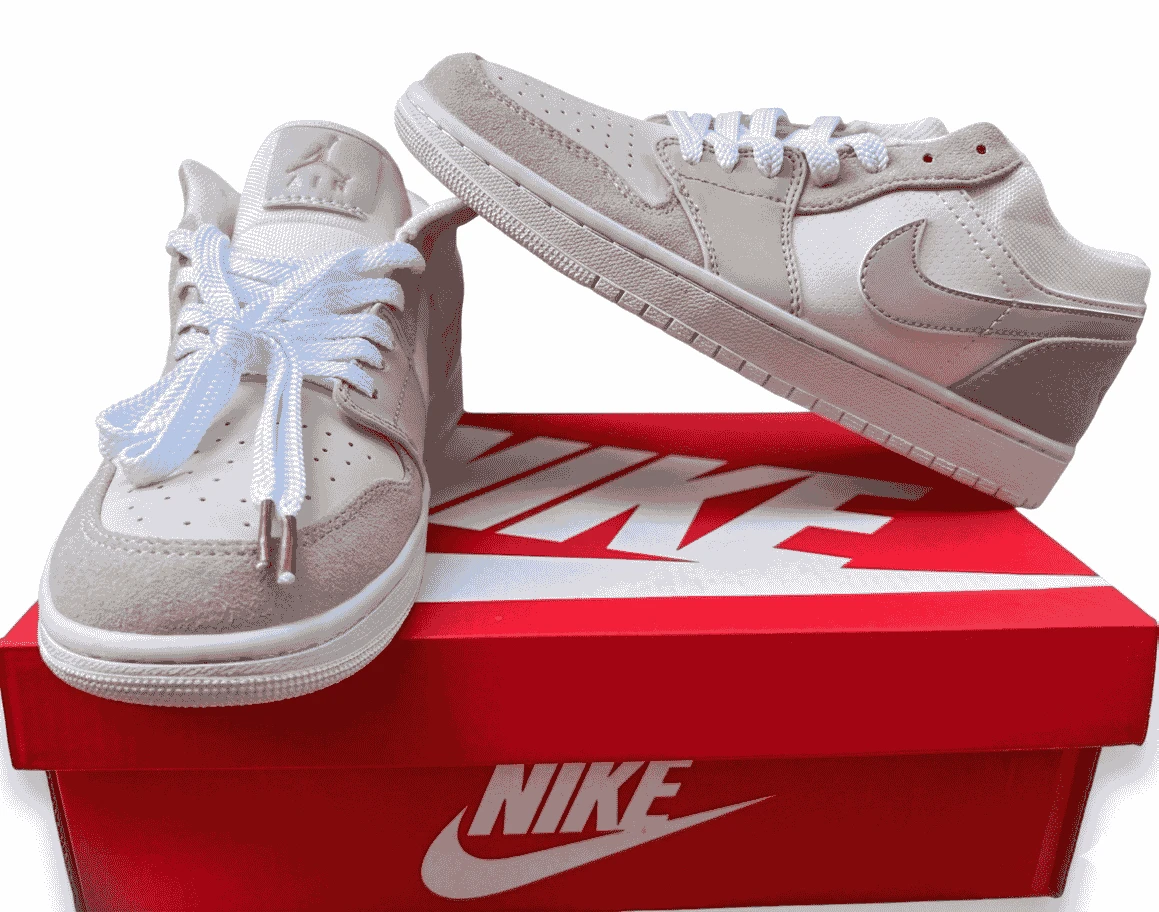 Air Jordan 1 Low Seafoam